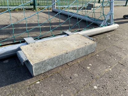 Afbeelding van Voetbal verankering grondbak Ø 120x100, niet gevuld