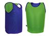 Afbeelding van Overgooier reversible in gaatjesstof (polyester)